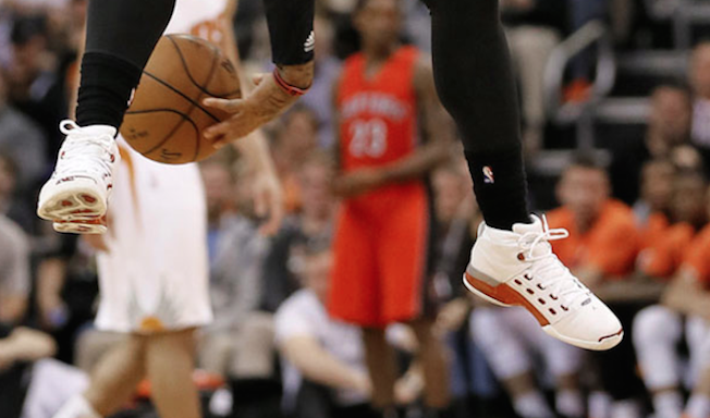 ComplexBets's tweet photo. #SoleWatch: James Johnson uncased the "Varsity Red" Air Jordan 17 http://t.co/Qa0PLgmuKR http://t.co/UrALSfmsxy