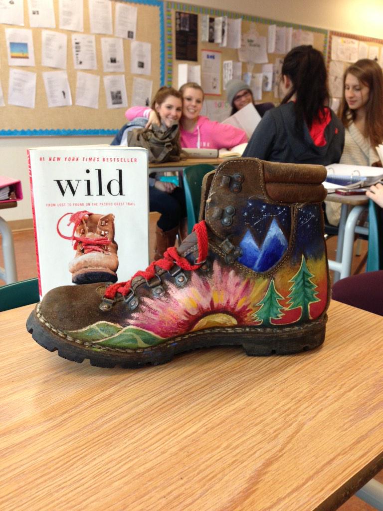 EwankiwStacey's tweet photo. @RWitherspoon #Wildbook has been enjoyed by grade 12's at JLCrowe secondary. JY's representative of Cheryl's story. http://t.co/X7GKionmSL