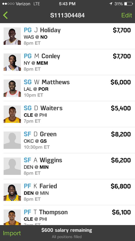 FDTopLineUps's tweet image. Last line-up of the night! Good luck