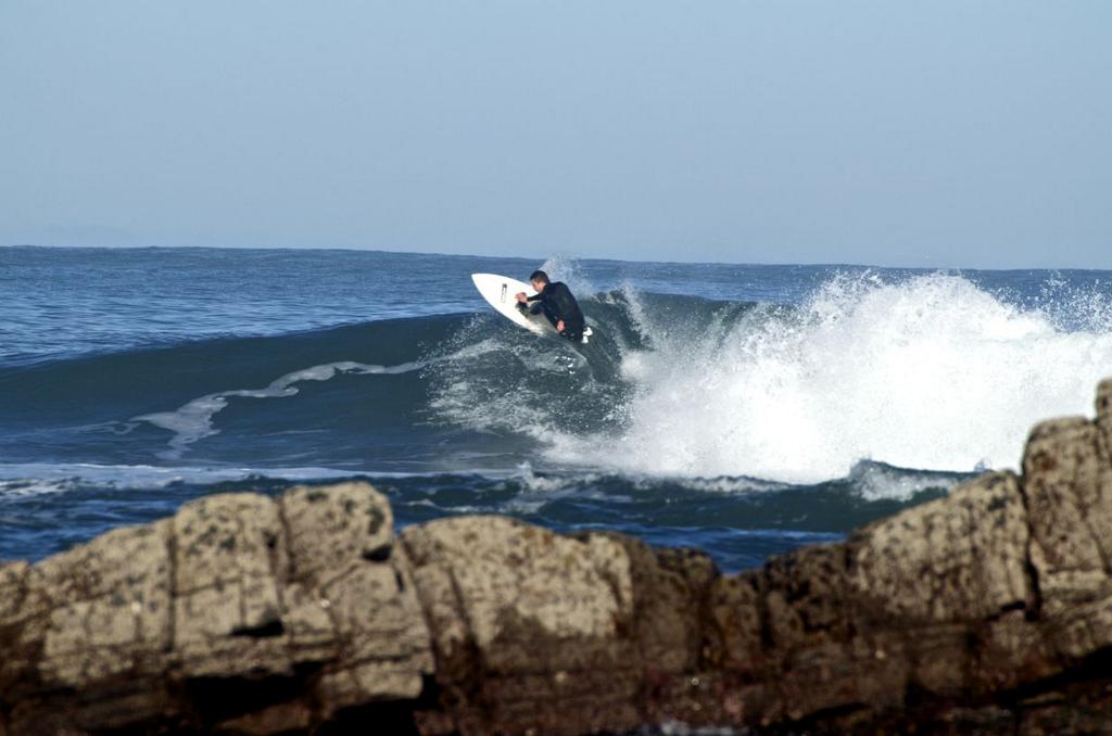 antxonmugica97's tweet photo. 2014 acabo bien #HappySurfing http://t.co/hZyo8LL1BQ