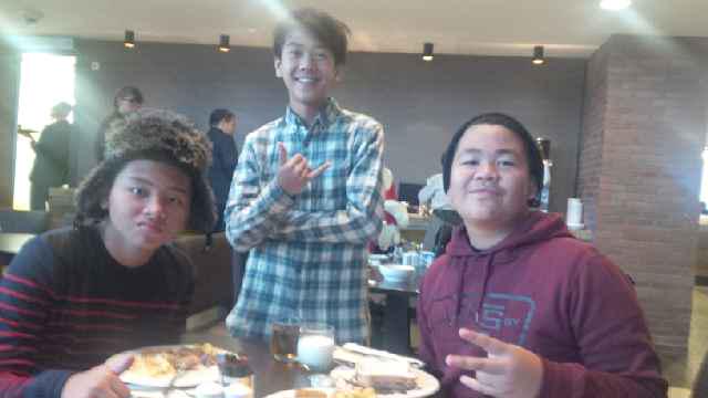 handsome_CJR's tweet photo. semangattt yeyhhh :D http://t.co/nIvapTaXf1