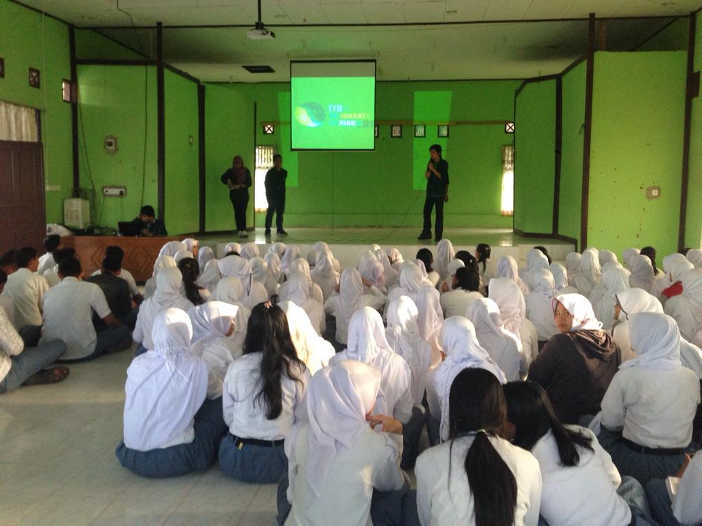 Pagi SMA Binsus Dumai!😊