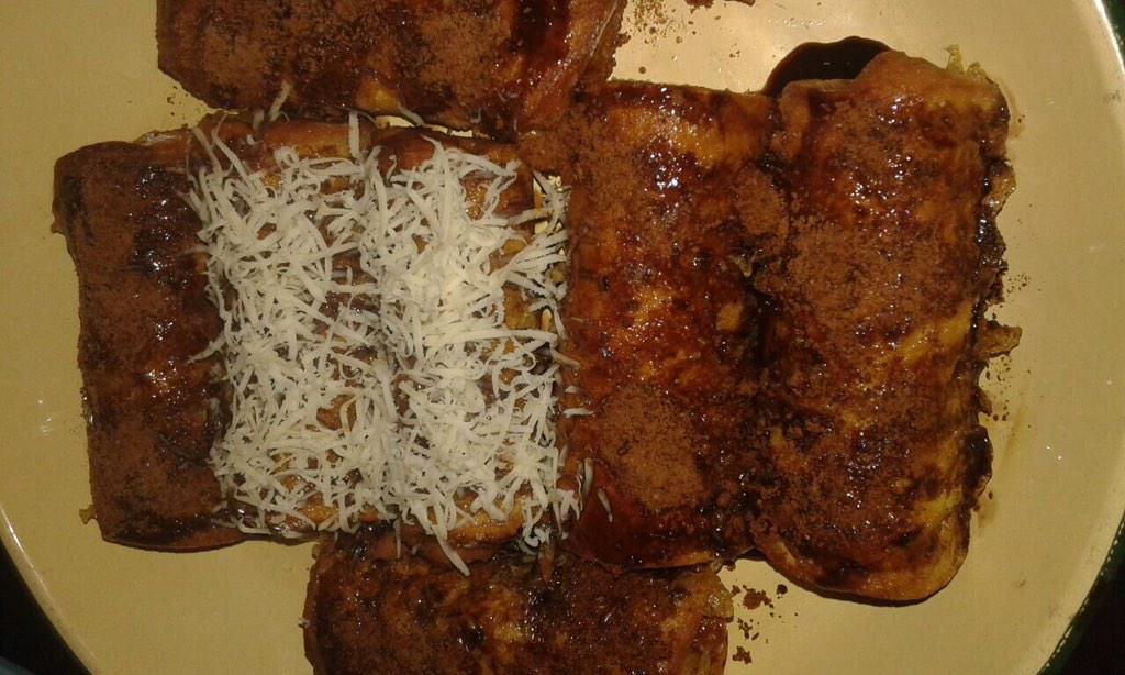 risoles pisang berbagi rasa 👍
order yuk harga dari 3-6 ribu per biji ☺️☺️
via line : amandarasyid
via bbm : 747EE257