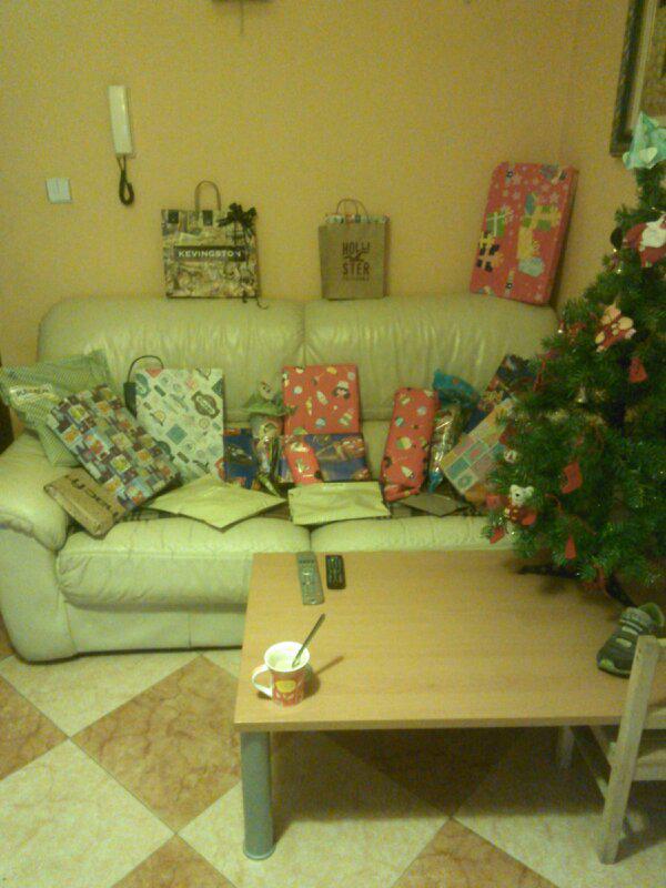 AndreaRo93's tweet photo. Todo listo para esta noche mágica!!!!! :) http://t.co/KtaAKBYF4S