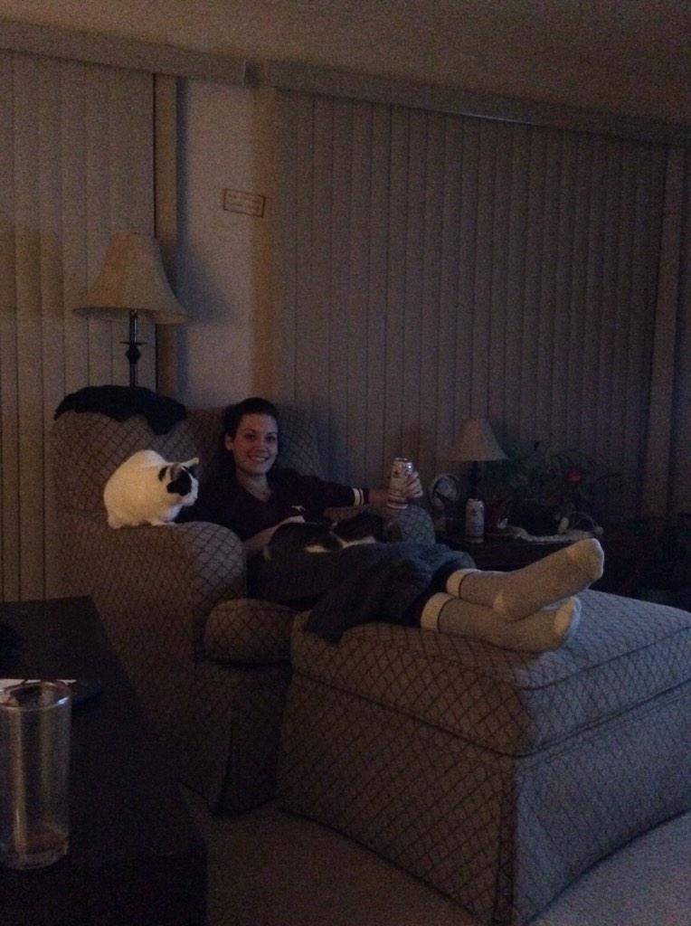 abbytallach's tweet photo. World Juniors with this babe @lisamark3 #28moretogo😏 http://t.co/2KqgSpcGpf