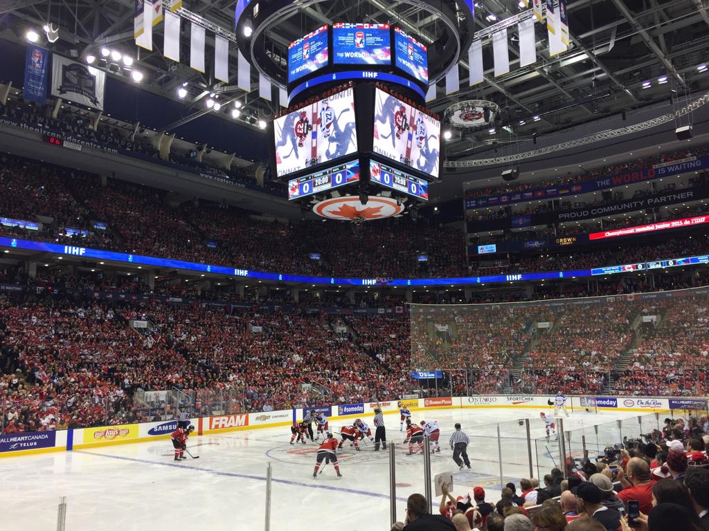 DexDecker's tweet photo. @Lynnburry Go Canada Go! http://t.co/BP4QAgHxmQ
