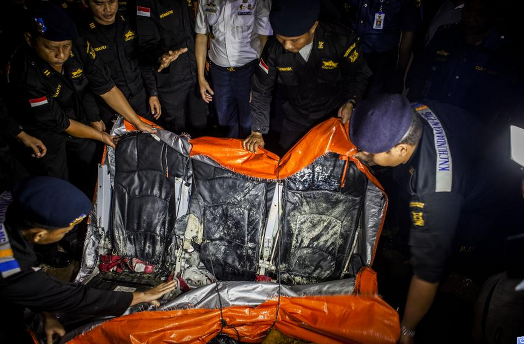 34 bodies have now been recovered following AirAsia crash off.