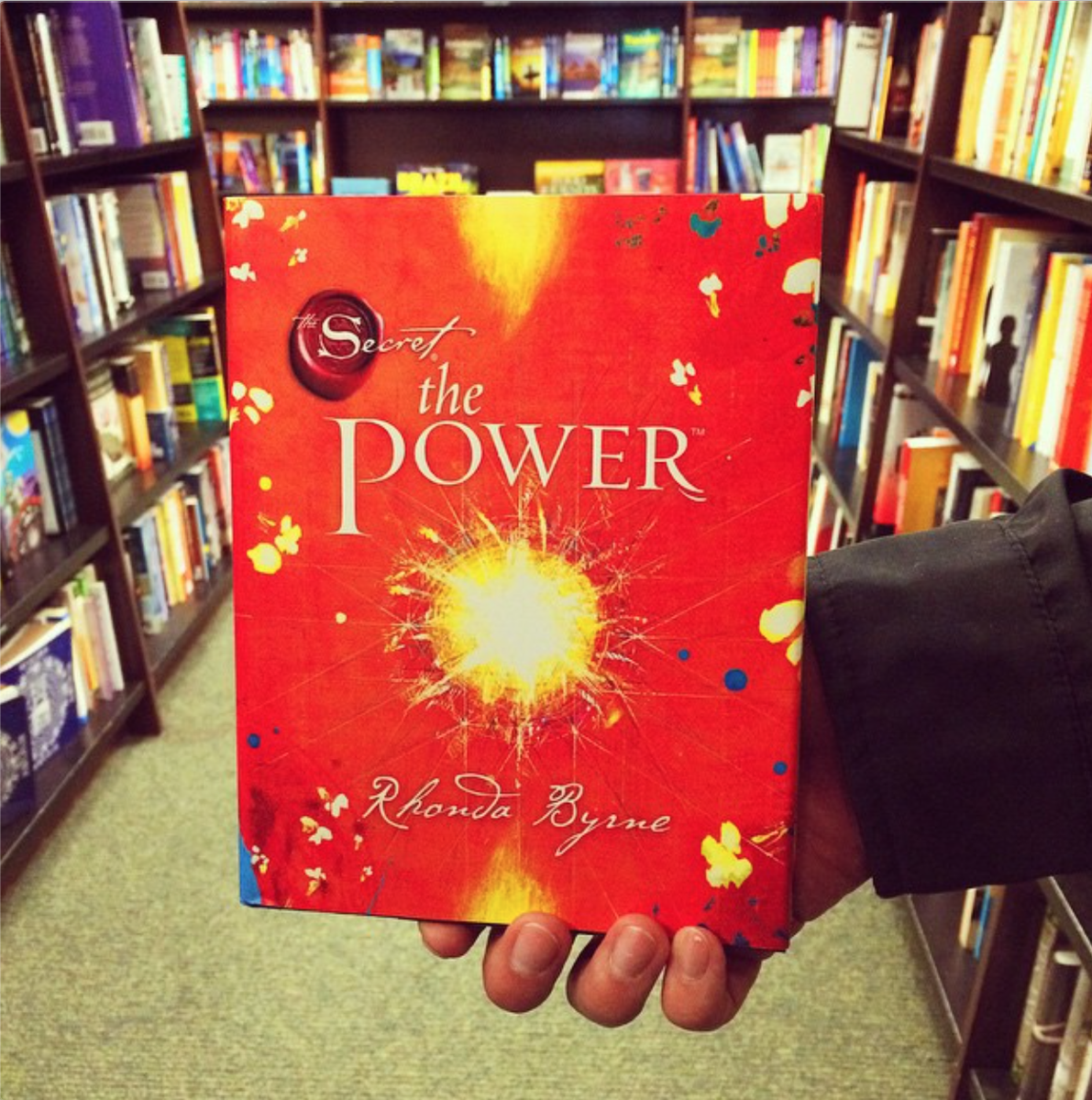 thesecret's tweet photo. Enjoy #TheSecretBook2! RT @anthonychriss4 My first book of #2015 📖 #ThePower #RhondaByrne @BNBuzz, The Grove http://t.co/FBgx3TCigT