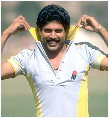 Happy Birthday to one of the greatest all-rounder, Sir Kapil Dev! 