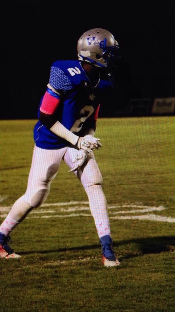 jalenhills's tweet image. Everybody go follow my cousin ! He's a #LSUCOMMIT 🐯💜 @FergusonJazz