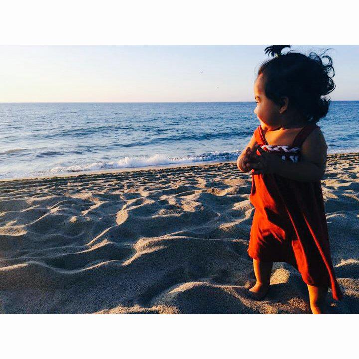 lizeth93x's tweet photo. My little niece in paradise. #NoFilterNeeded #Guerrero #PlayaMichigan #Nicole 💗💗 http://t.co/Ab1MKQaHSi