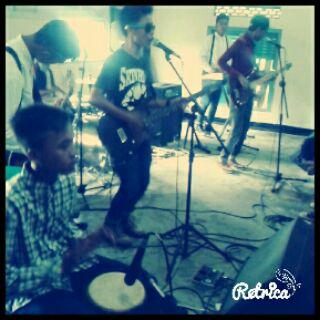 Dancing In Satnight tweet media