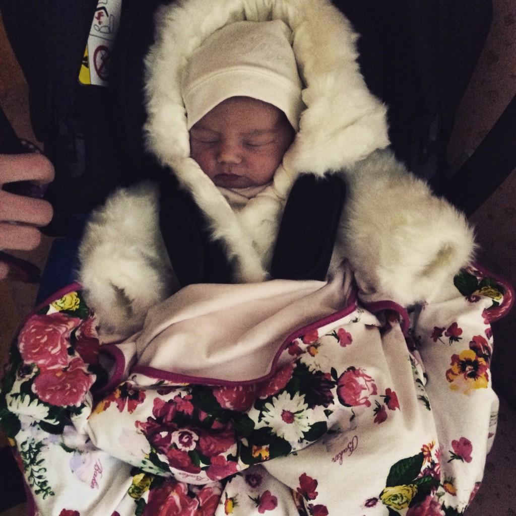 Extremely lucky to have another beautiful girl in my life ❤️❤️❤️. Love our little family 😍 xxx <a href="/beckymc90/">Becky</a>