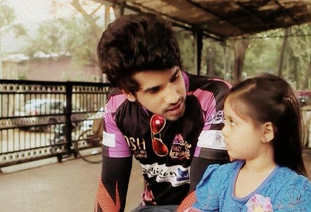 TeamSuKish's tweet photo. Still from CID! @suyyashrai http://t.co/IByVXQF8Dp