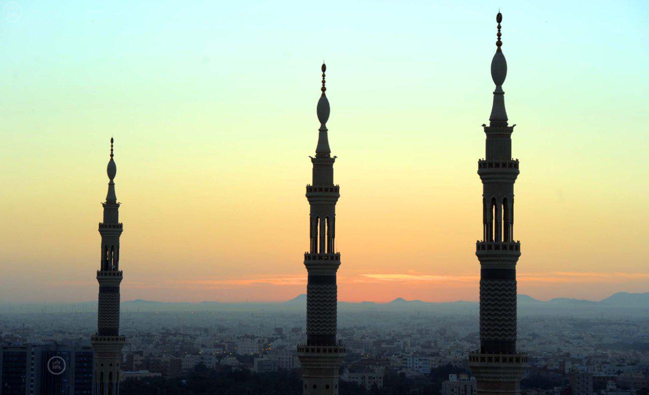 Prophet's Mosque - Masjid Nabawi B6pvXCfCcAA43lQ