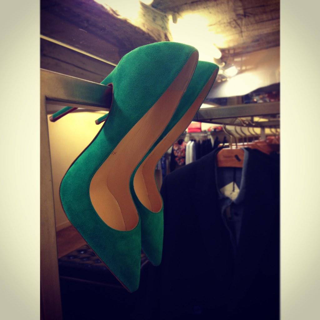 BaseBlu's tweet photo. Why should you resist? 
@LouboutinWorld http://t.co/yfVvmRp8IV