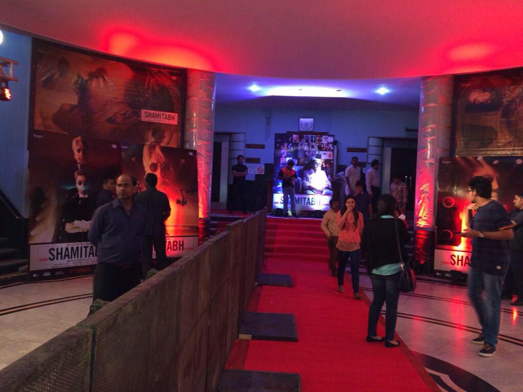 Embedded image permalink