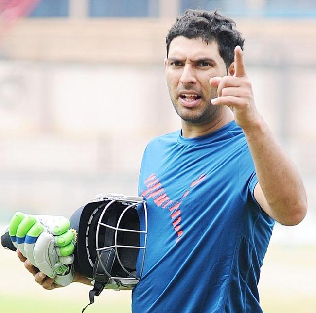 #MyTeamIndia Cricketer Yuvraj Singh doesn't make the cut into the 15 man World Cup squad