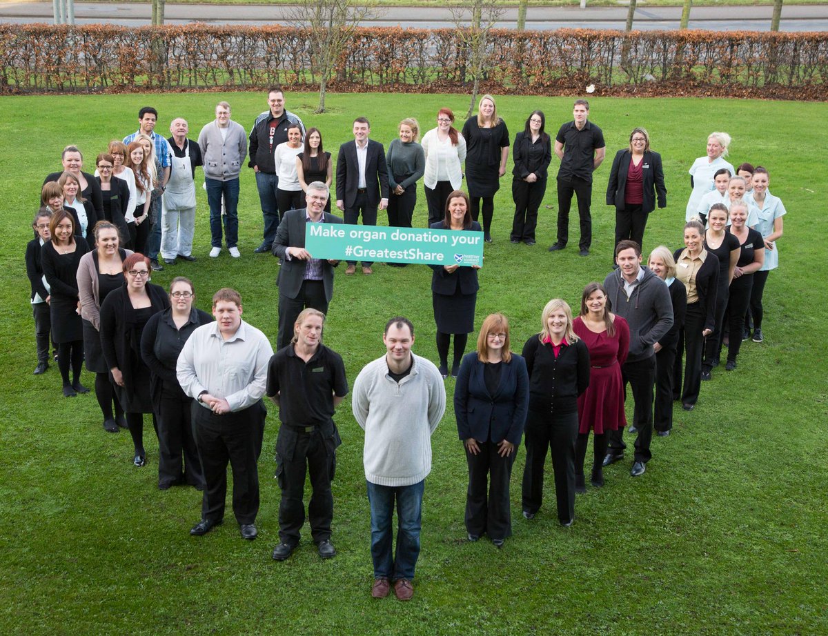 The @ThistleAltens staff united to express their #organdonation wishes, have you had the #weechat yet? #GreatestShare