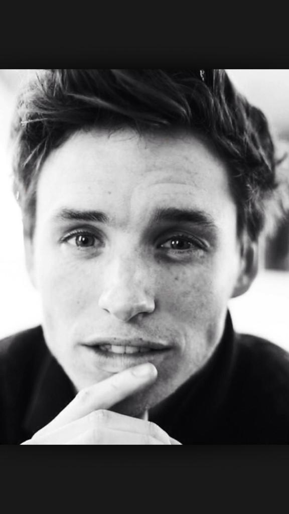 Happy 33rd birthday Eddie Redmayne an amazing actor, singer and model with an even better face 