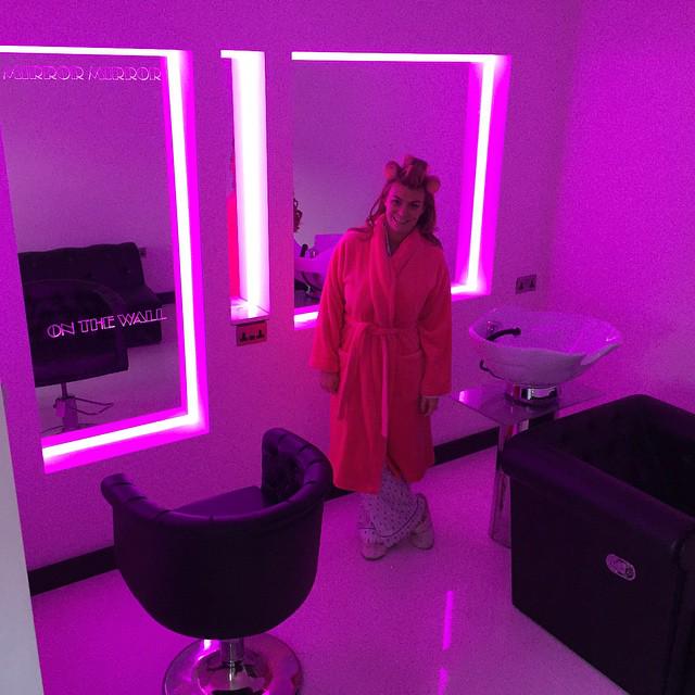 Happy 26th birthday to Andy Carroll! To celebrate, look at his house again. No, really, do it.  