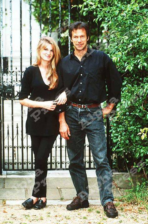 ImanFatimaPTI's tweet photo. @Jemima_Khan Only you are Our Queen Forever ... Only you No one else ... Love you Mam http://t.co/434MgbCy4x