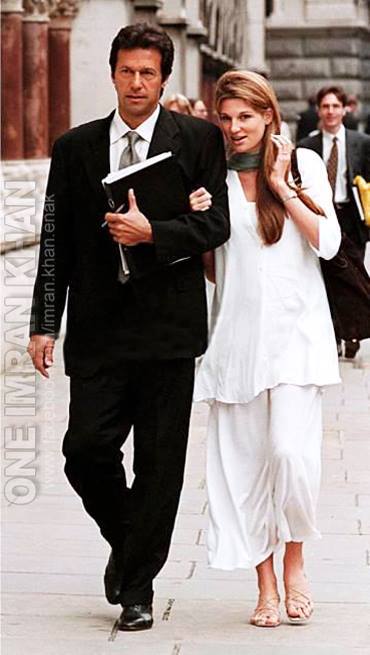 ImanFatimaPTI's tweet photo. @Jemima_Khan Only you are Our Queen Forever ... Only you No one else ... Love you Mam http://t.co/434MgbCy4x