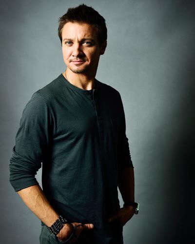 Happy birthday jeremy renner 
I hope you get more wonderful day. I love you jeremy!    