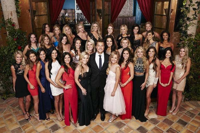 BostonAE's tweet image. 'The Bachelor' is back and it's gonna get messy. Who did farmer Chris keep around? Recap: boston.com/entertainment/…