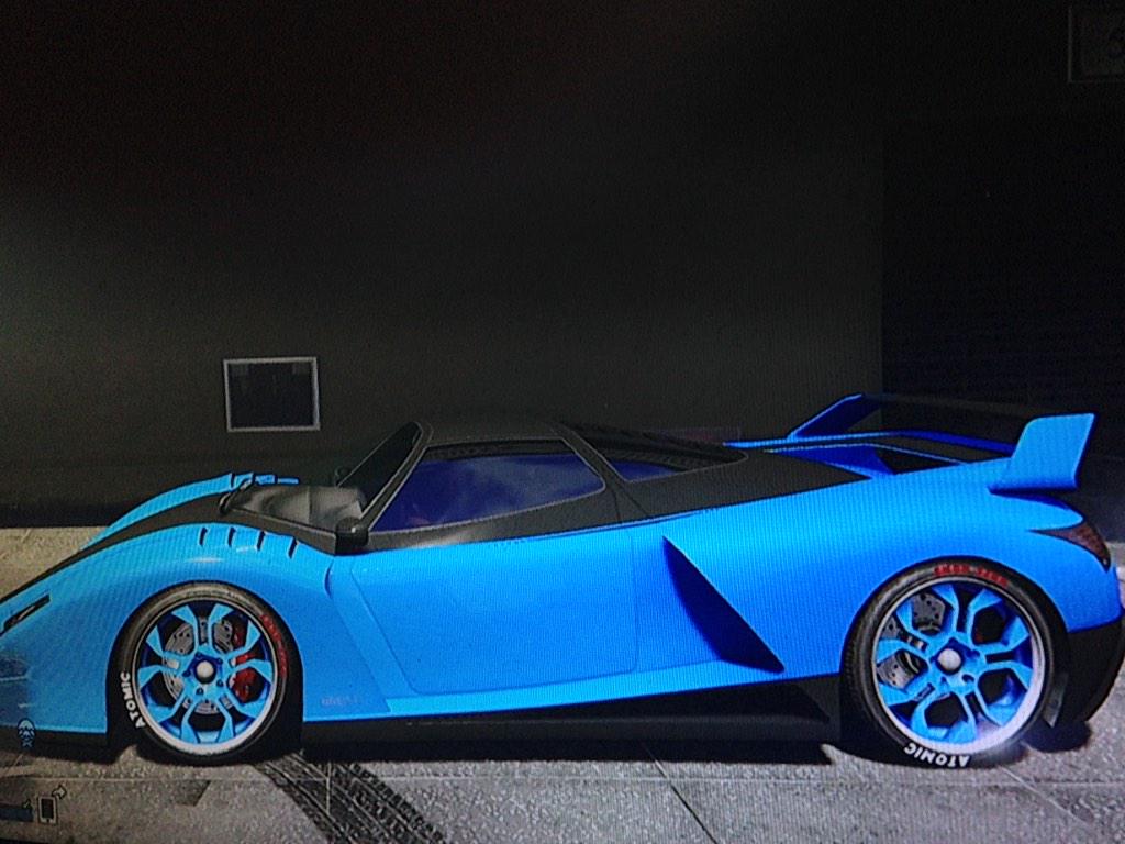 HectoDizzy's tweet image. Check out my gta guy and ride :)