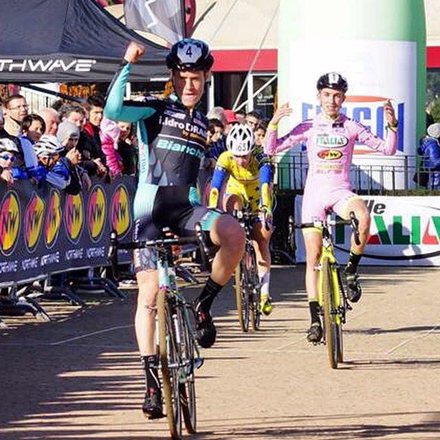 RossiGiorgio13's tweet photo. Second victory of 2015 at the final stage of GIC in Rome today. Looking forward nationals on Sunday @BianchiOfficial http://t.co/MID0BtwiXB
