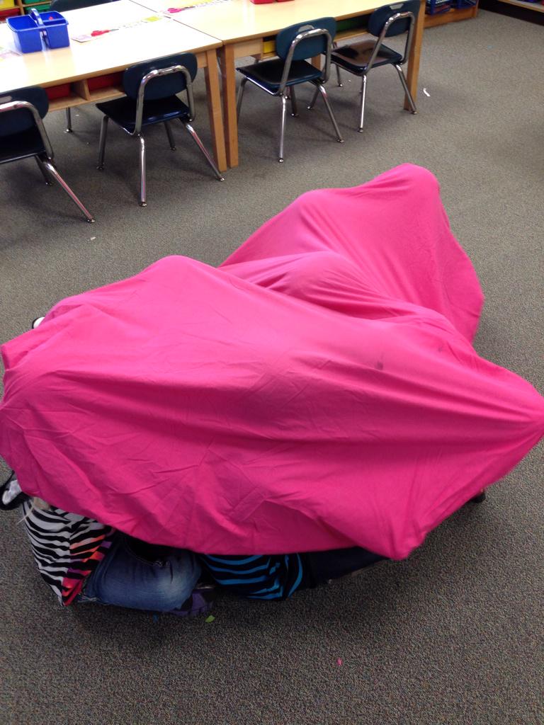 Primary_Dots's tweet photo. Having fun retelling "The Mitten" with different activities.#TheMitten#retelling#JanBrett@MacPride http://t.co/gwvY2KvqyV