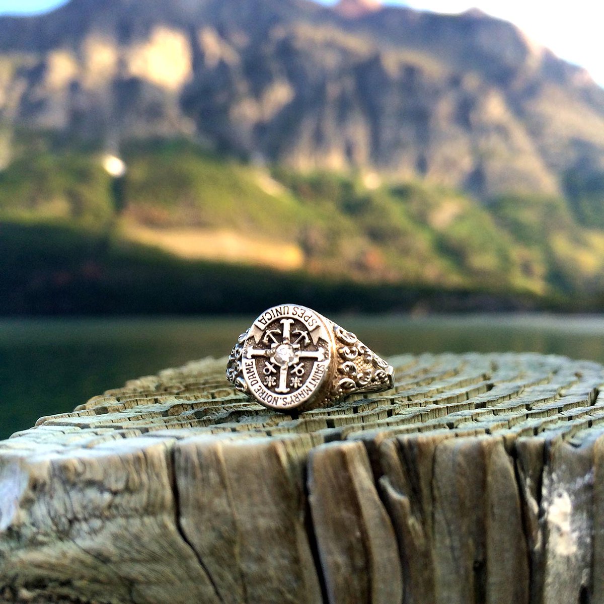 saintmarys's tweet photo. "My Saint Mary's ring at Saint Mary Lake in Glacier National Park (@GlacierNPS)." ~Bridget Meade '12 #bellesring http://t.co/lcgf0Y8Gbp