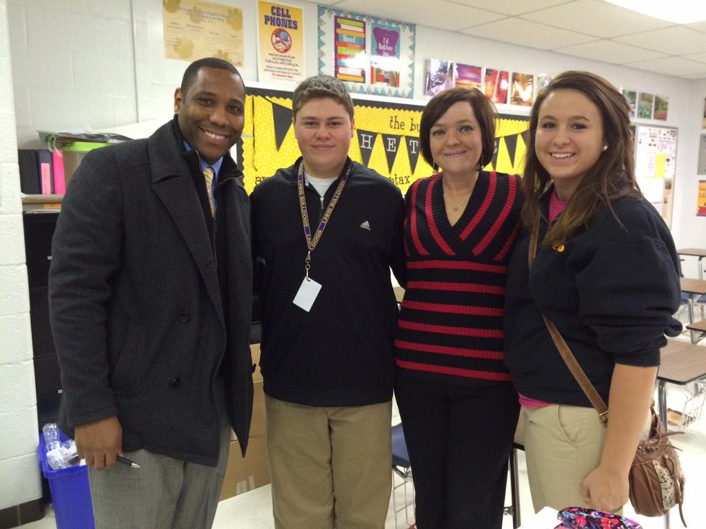 Shout out to these <a href="/malehighschool/">Louisville Male HS</a> students who took time out of their day to say hello to <a href="/gcorsey/">Gilbert Corsey</a> &amp; I #JCPS