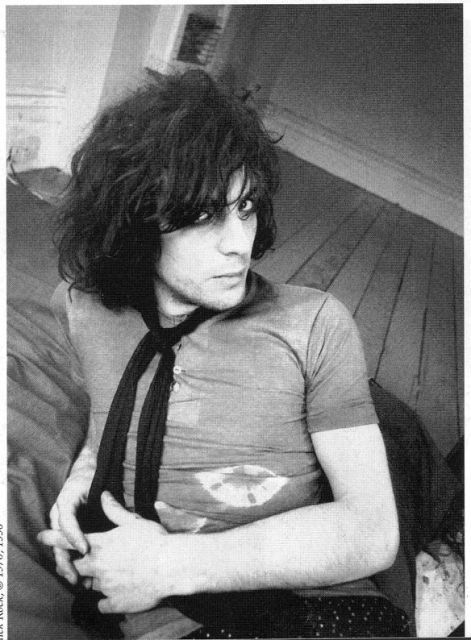 Happy Birthday Syd Barrett! Diamond indeed! 