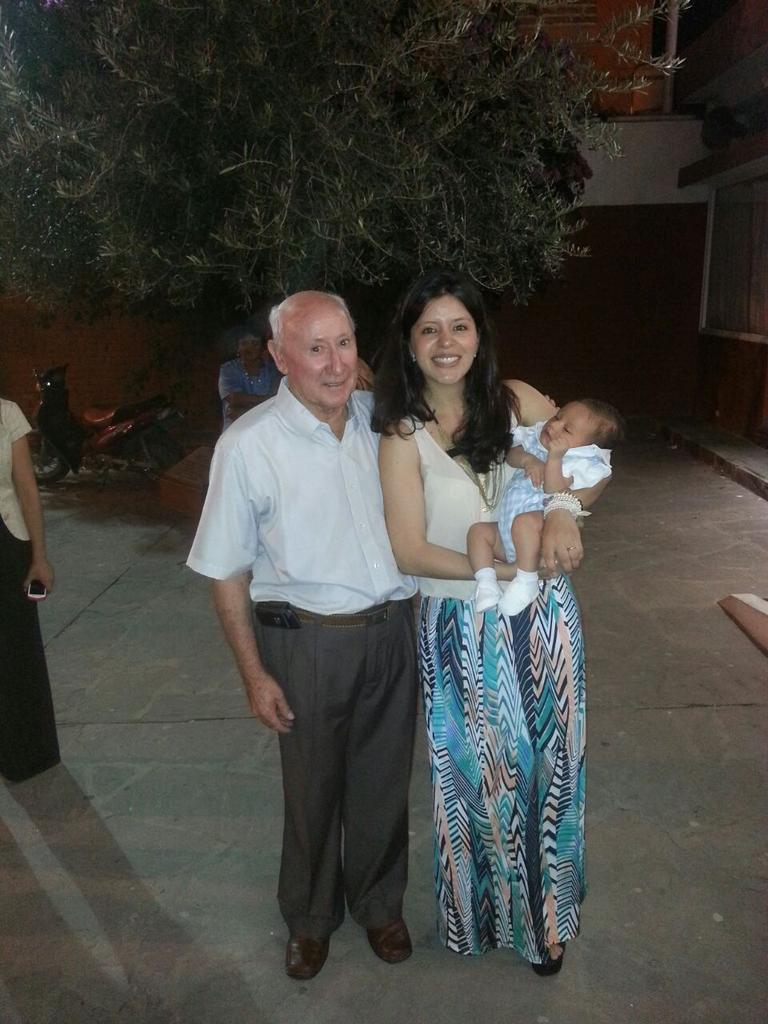 mickyabud's tweet photo. A la parrilla http://t.co/aAOR30D5WW