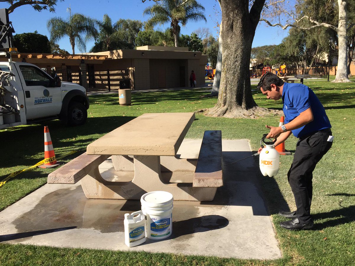 RainguardWS's tweet photo. City of Norwalk protects park benches from #vandalism w/ #Vandlguard http://t.co/RW3LrT3jyX #antigraffiti #graffiti http://t.co/luQmTGd1Be