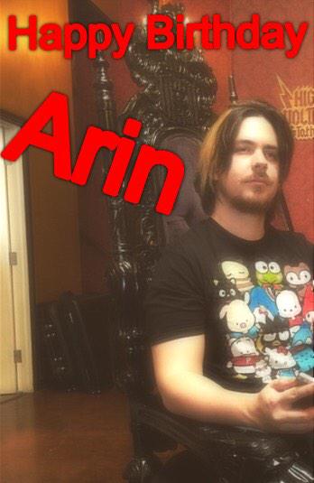 Happy Birthday to one of my idols:
Arin Hanson. Aka Original photo by none other than Suzy. 