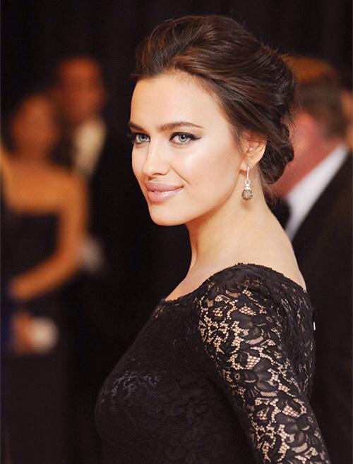 Happy birthday to Irina Shayk, one of the most perfect women in the world!! 