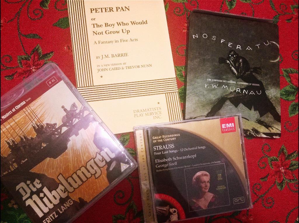 mattbern's tweet photo. Many many thanks Befana!!
@Eurekavideo @DramatistsPlayS #EMIClassics http://t.co/KUzJBk9ssr