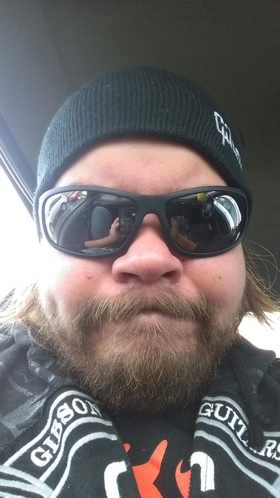 BiohasardRoR's tweet image. @TheMeta4Gaming #KanyeDidItBetter