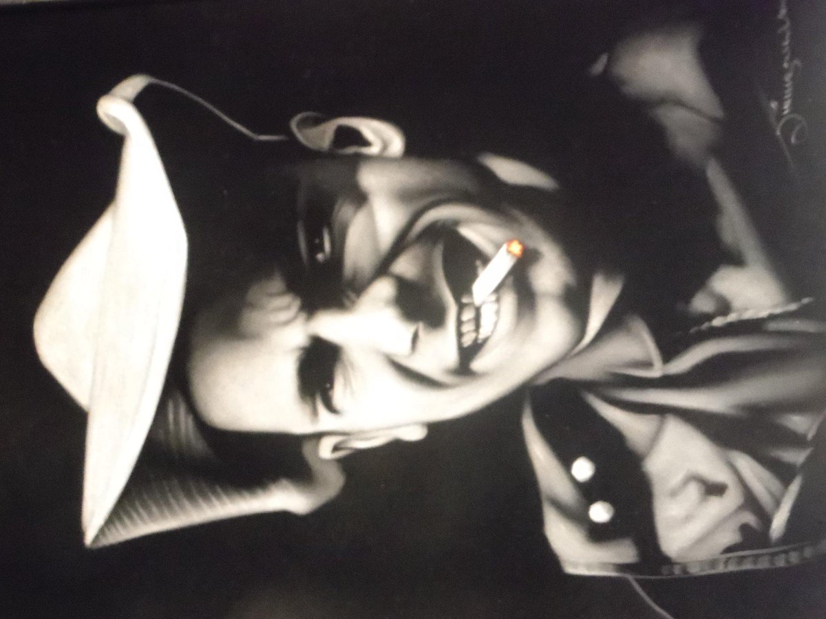 velveteriala's tweet photo. Velveteria Best Smoke Hank 3 http://t.co/44TCZ0fcK4