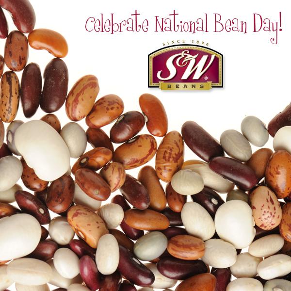 swbeans's tweet photo. Happy National Bean day, S&W lovers! We'll be sharing #benefitsofbeans throughout the month! http://t.co/0xgOSNgm78