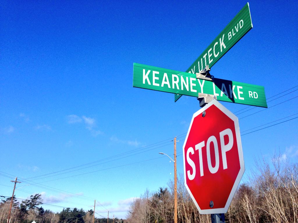 Concerns over safety of Kearney Lake/Larry Uteck intersection raised by <a href="/matlantivex/">Not Mayor Matt Whitman</a> #Halifax glbn.ca/GTzx9