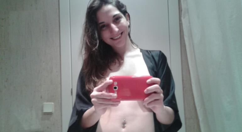 Ximena,pendejita twitera rompepijas..+18