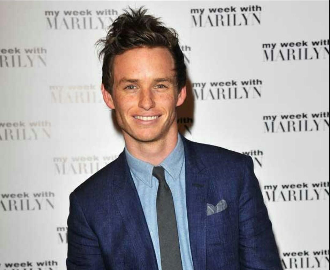 Happy Birthday Eddie Redmayne 