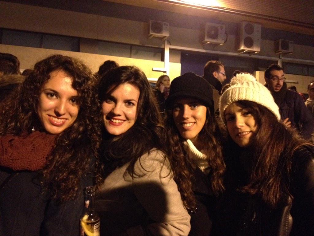 MartnEster's tweet photo. Gracias por unas navidades inmejorables. A por otro año mas! @AnaMerino90 @EliGom2 @NataliaGomez91 @Lara_Amordiscos http://t.co/lPk57lZZvA
