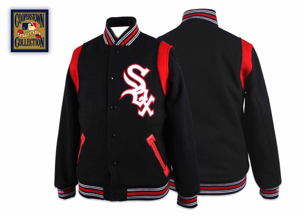 mitchell_ness's tweet photo. 1959 Chicago White Sox Authentic Wool Varsity Jacket #AL #letterman #mnvarsityjacket http://t.co/FJ6VbWM5s1 http://t.co/12peaALg1S