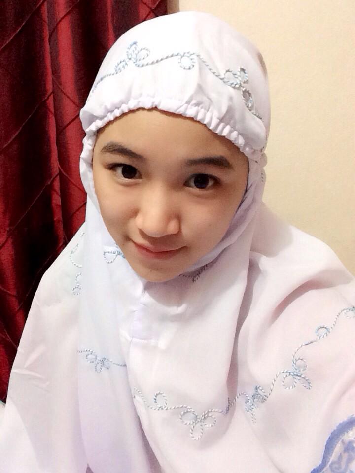 meki abg cantik horny meki abg cantik horny