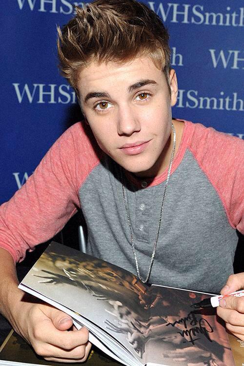 <a href="/BieberIndonesia/">Justin Bieber Indo</a> Haii min ;D Ya Allah kami kageeen baget sama fanbase ini I Miss u beybz :-* <3 apa kabar kaka ?!!!